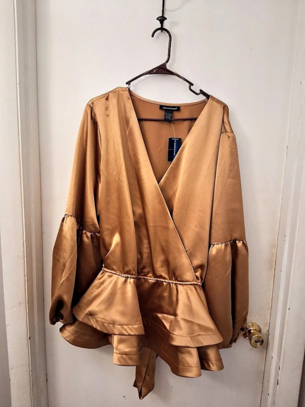 Ashley Stewart V-Neck Bell Sleeve Wrap Top Bronze/Copper Size 2X NWT